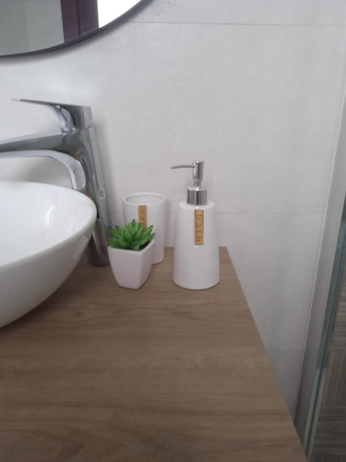 Charming & Quiet Apartment In Plaza Del Salvador Sevilla Eksteriør bilde